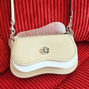 COACHTOPIA - Wavy Double Pouch In CHALK - CT381 - Like New!